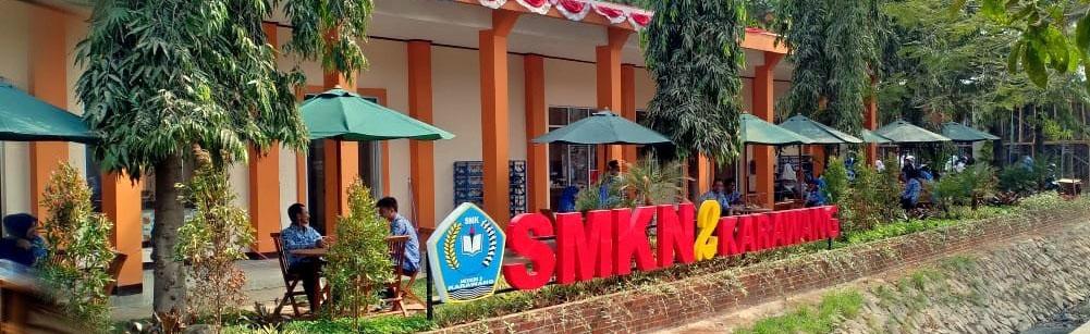 Sekolah tampak depan